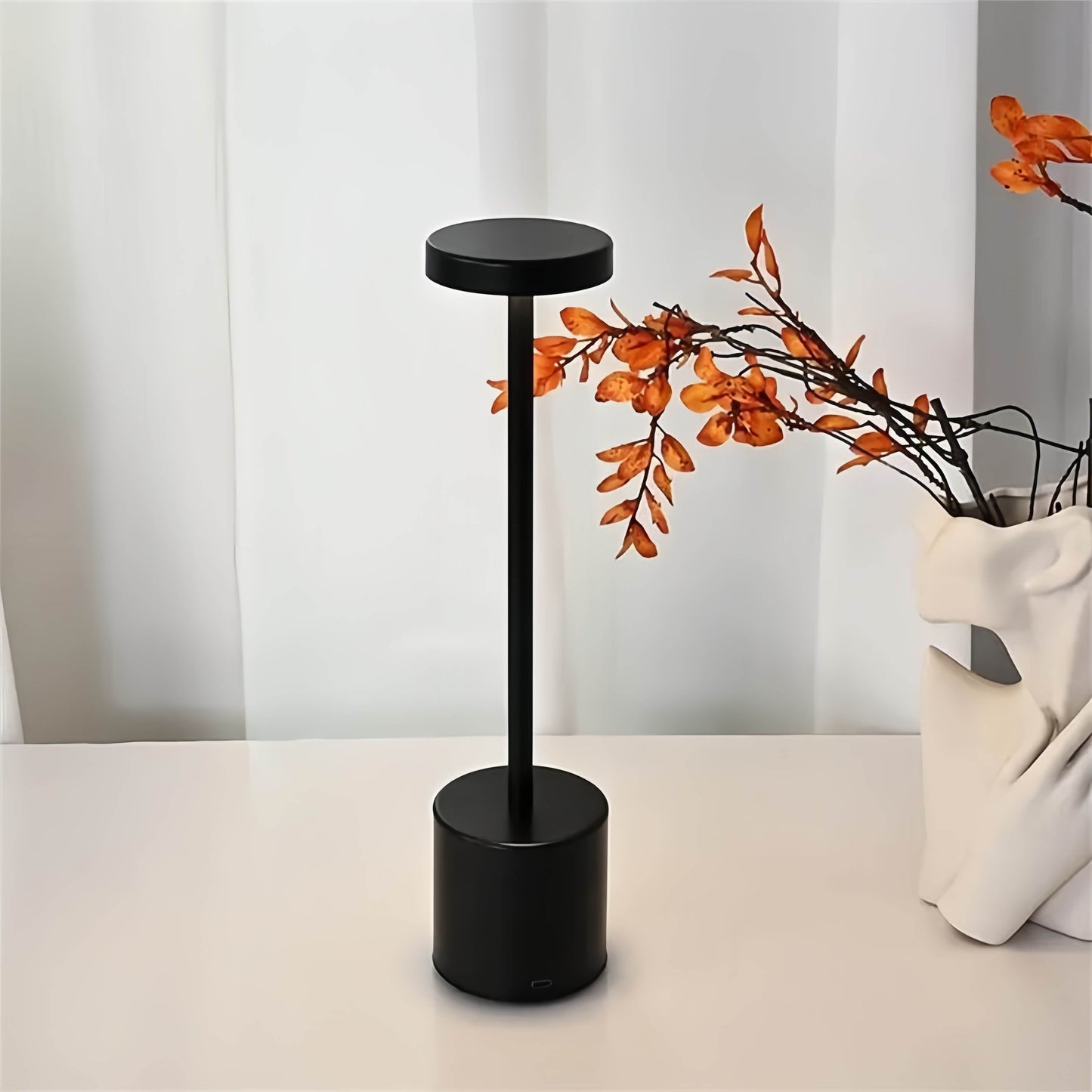 Minimalist Carbon Steel Table Lamp